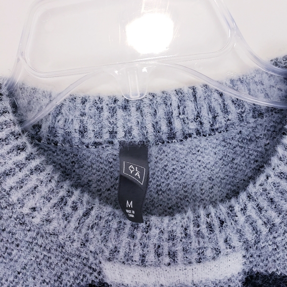 Alya Fuzzy Gray Black Plaid Check Sweater  Size Medium Mohair - Picture 4 of 7